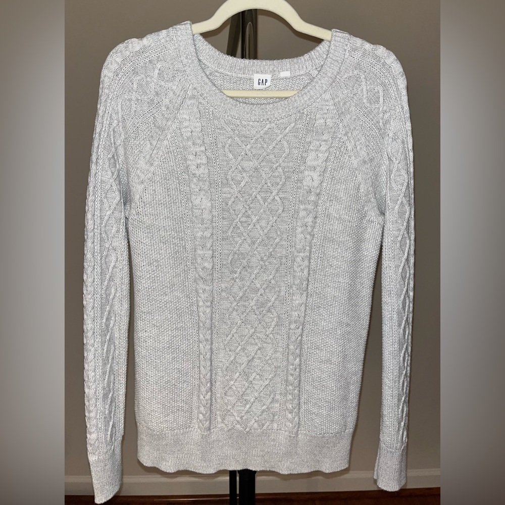GAP Cable-Knit Crewneck Sweater